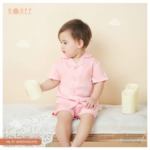 set pijama lụa cộc tay cho bé màu hồng pastel