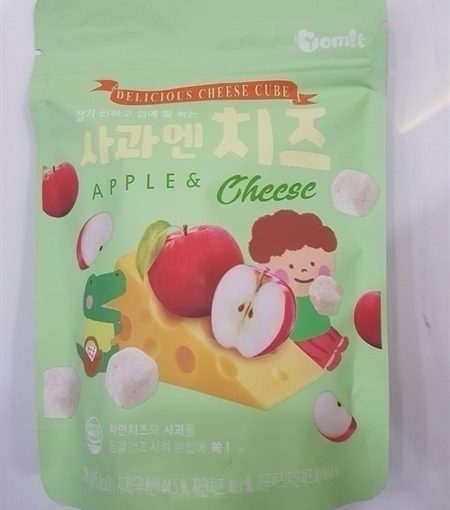 Goldbee- Phô mai sấy lạnh Yomit vị táo 16g 6M+
