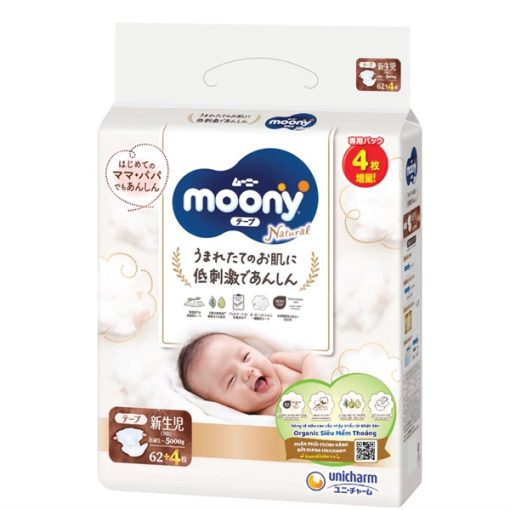 Goldbee- Bỉm dán Moony natural NB62+4 (<5kg)